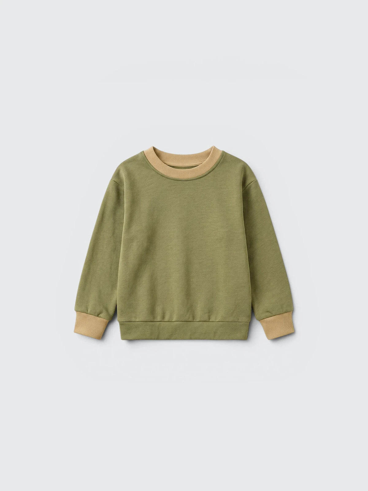 Classic Crewneck & Shorts — view 2